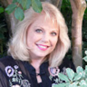 Meet your Posher, Dawna